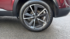 Nissan Qashqai 1.3 DiG-T MH Tekna 5dr Petrol Hatchback